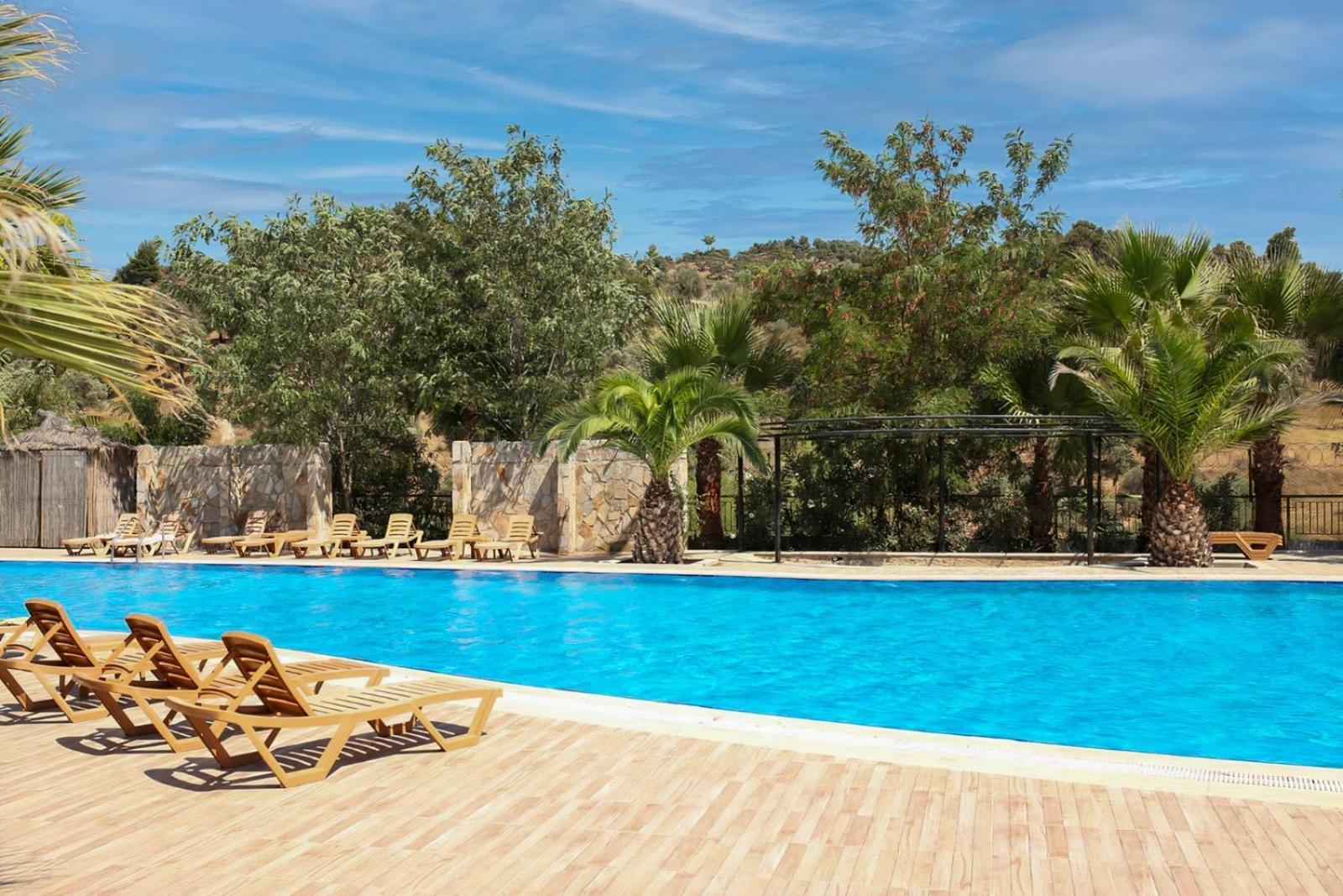 Elitium Thermal Hotel Bozkoy  Kültér fotó